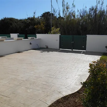 White Fronte Mare Baia Holiday home *