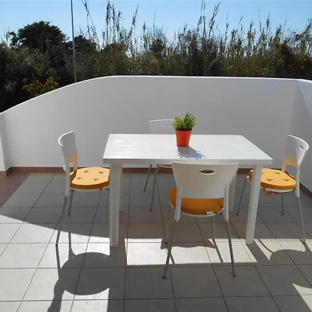 White Fronte Mare Baia