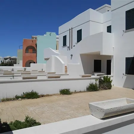 White Fronte Mare Baia *