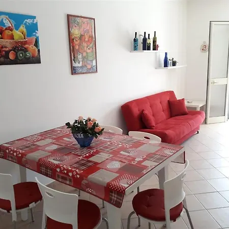 White Fronte Mare Baia