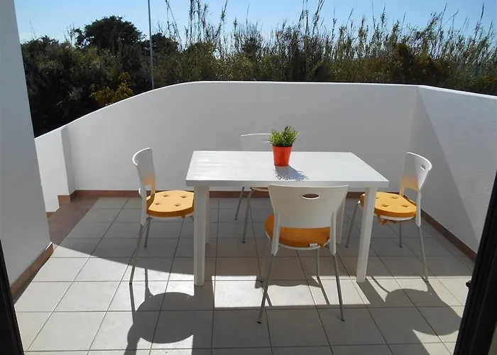 White Fronte Mare Baia